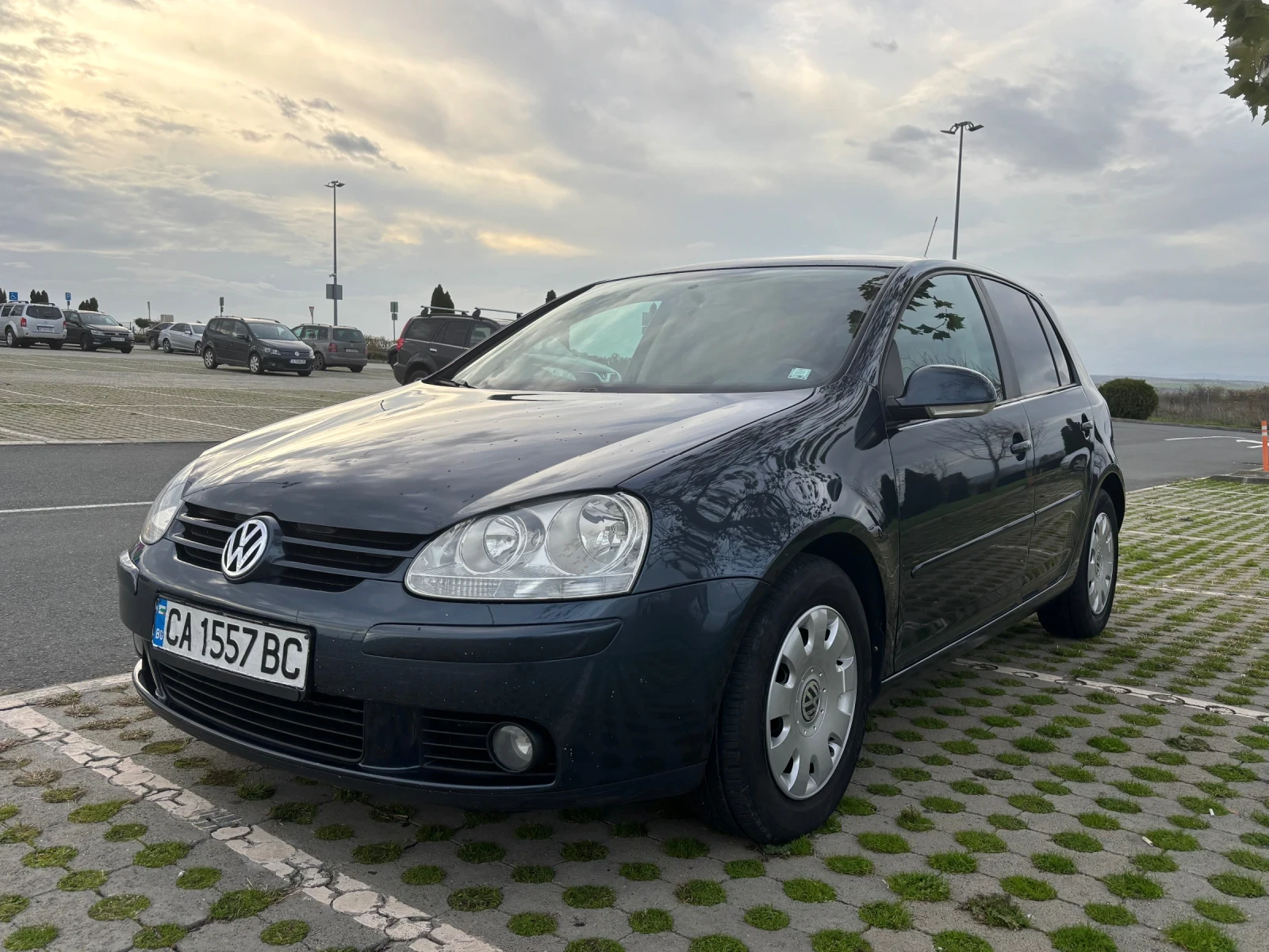 VW Golf TDI 105 BXE 6  | Mobile.bg   7