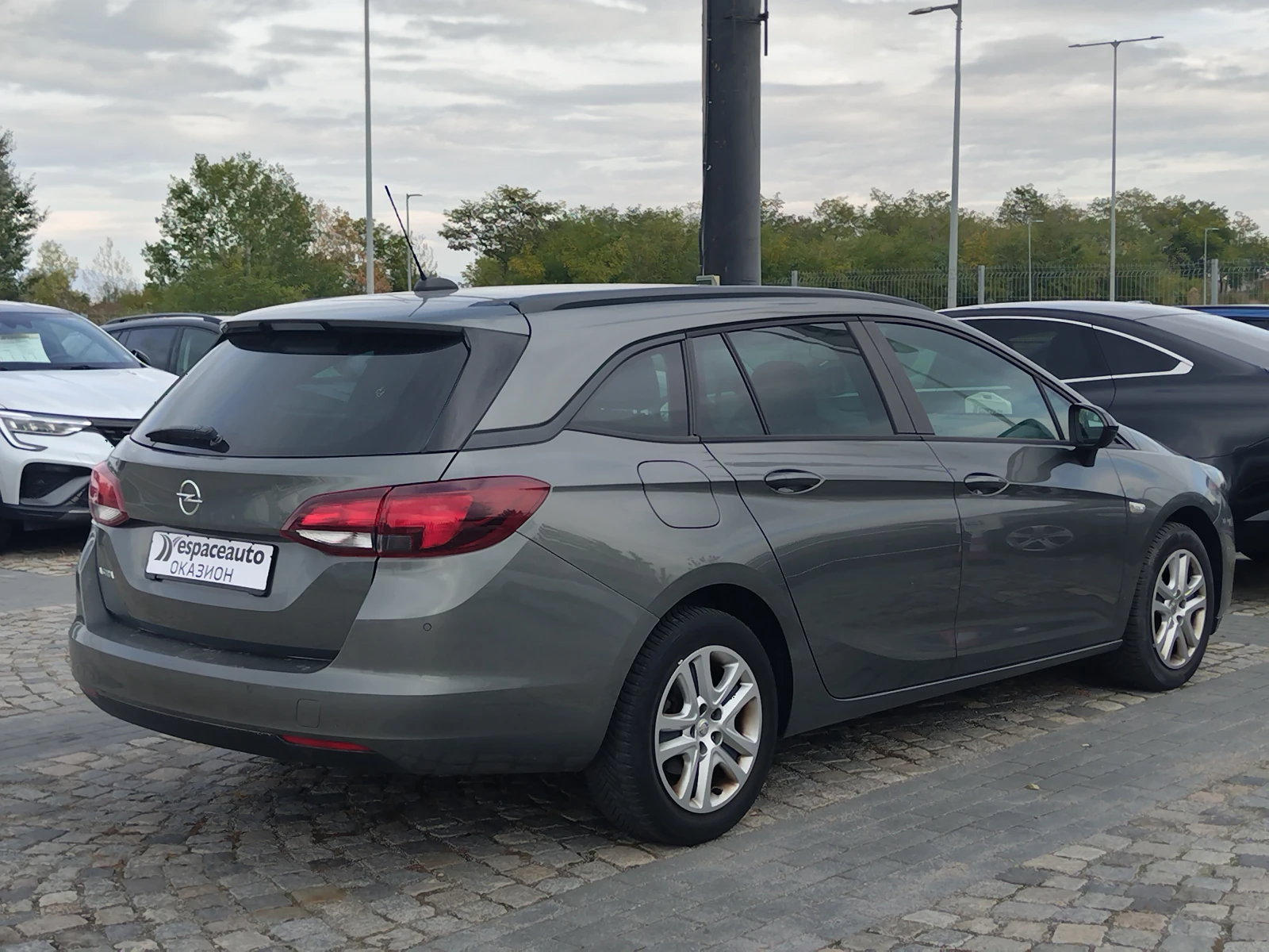 Opel Astra 1.5CDTI/122к.с - изображение 5