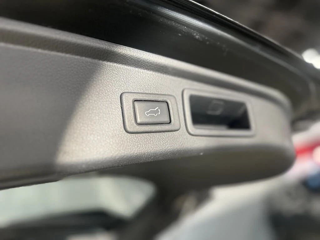 Subaru Forester 2.0XT* * * * . .  .*  | Mobile.bg   16