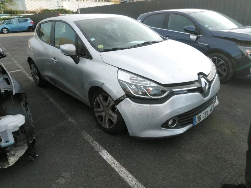 Renault Clio 1.5 - изображение 2