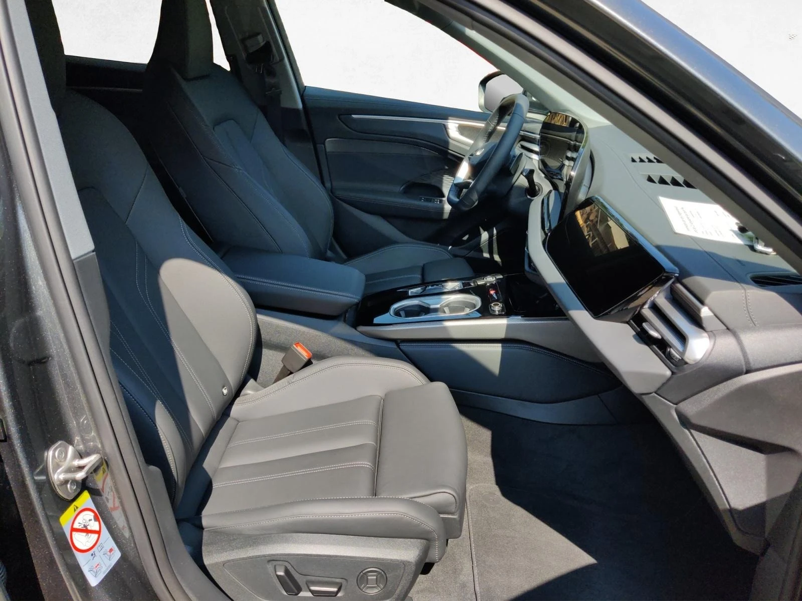 Audi A6 2.0 TFSI AVANT S-LINE 360 CAMERA MATRIX - изображение 8