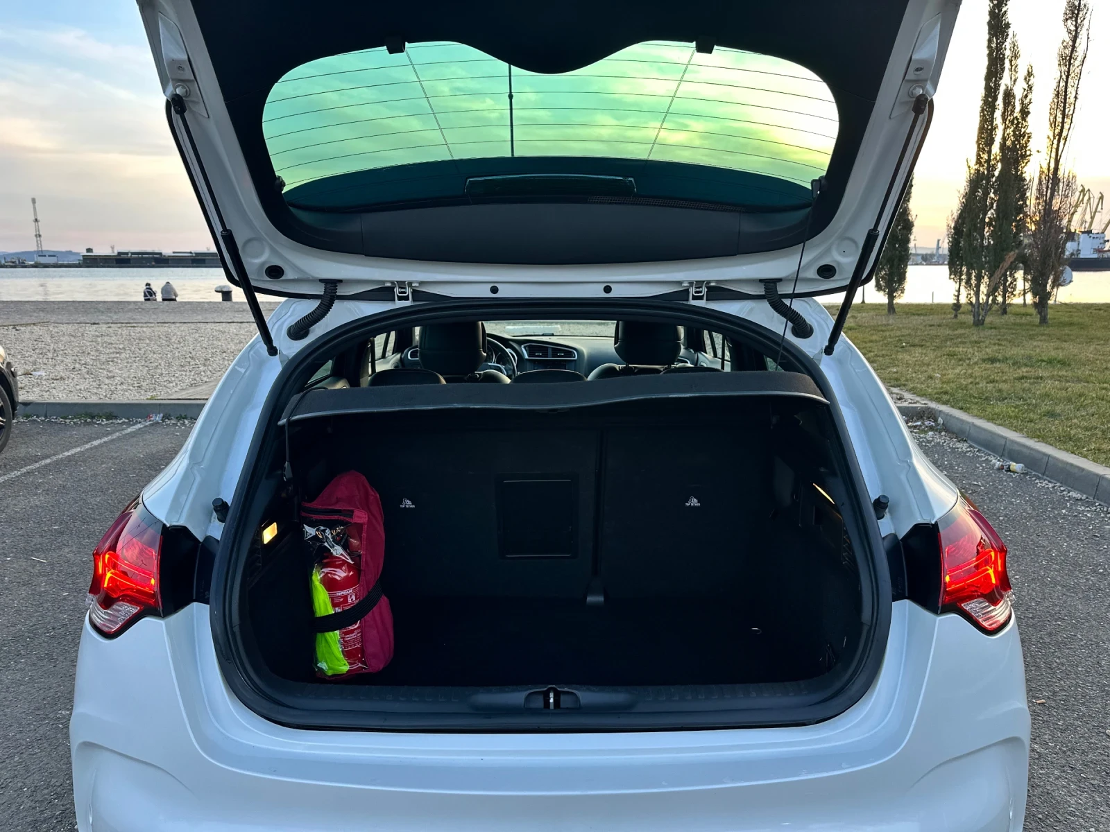 Citroen DS4 2.0HDI 163 SPORT CHIC | Mobile.bg � ����������� 12