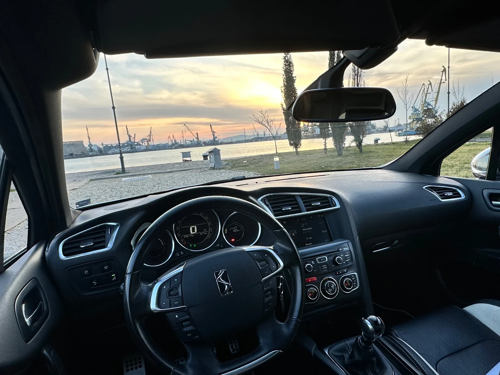 Citroen DS4 2.0HDI 163 SPORT CHIC - изображение 4