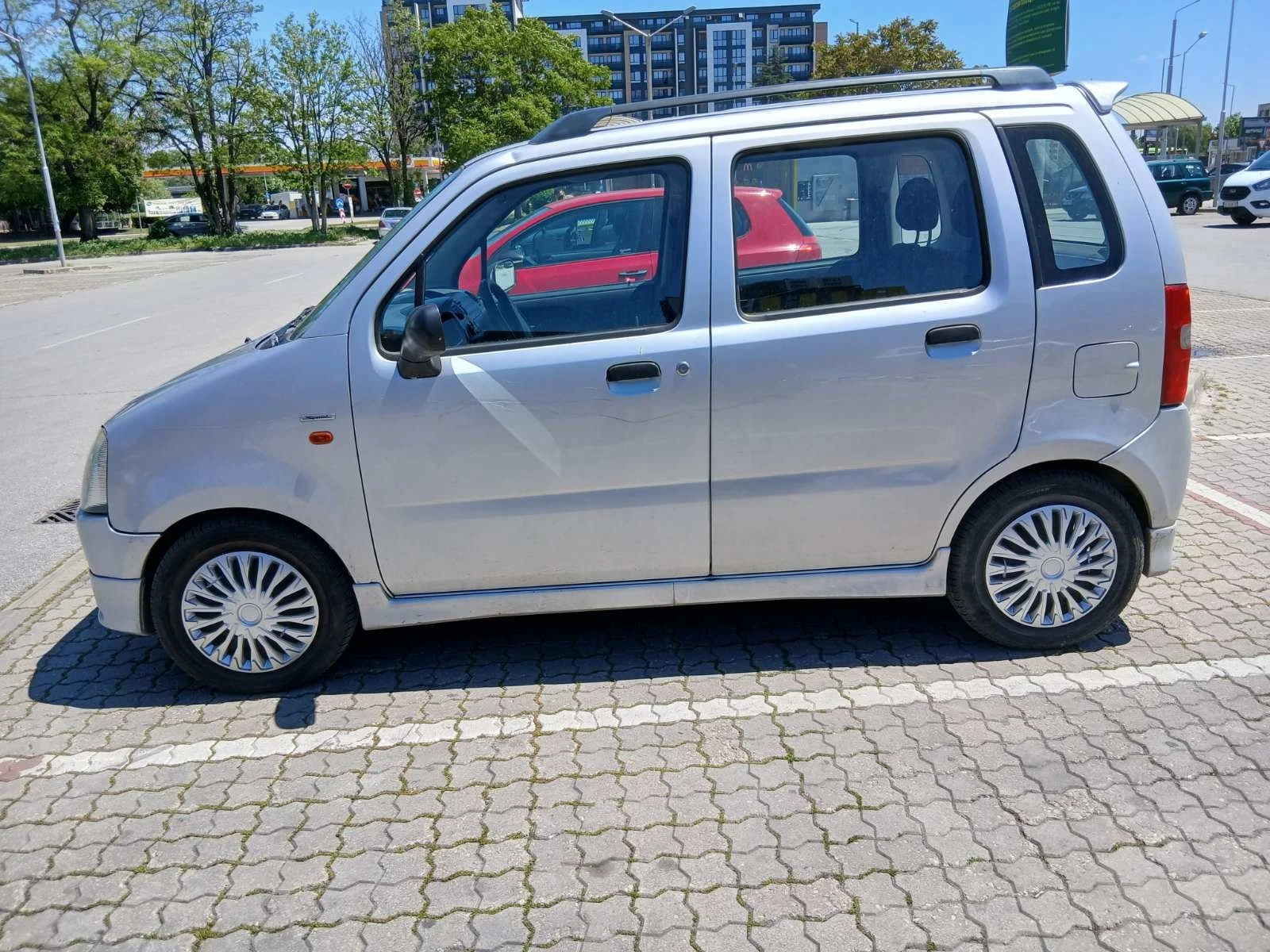 Suzuki Wagon r, снимка 4 - Автомобили и джипове - 54177809