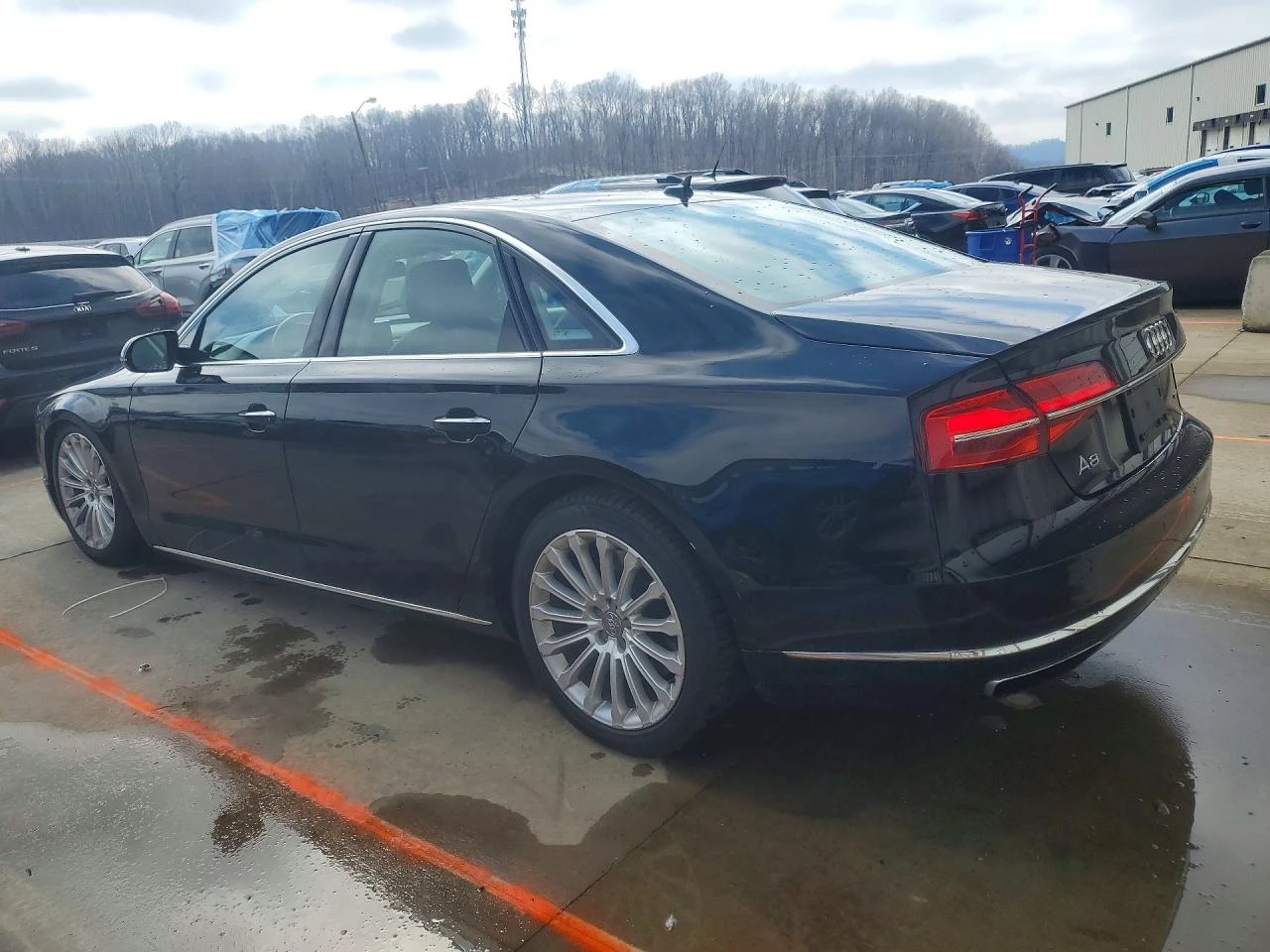Audi A8, снимка 4 - Автомобили и джипове - 53885218