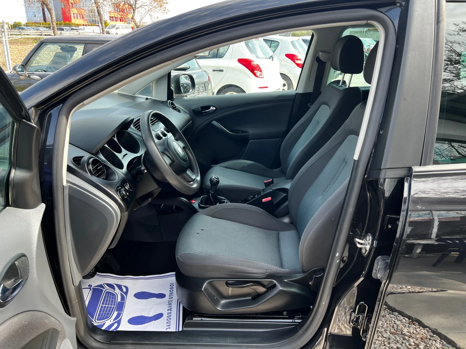 Seat Altea XL 1.9TDI 105PS. SWISS, снимка 10 - Автомобили и джипове - 53974118