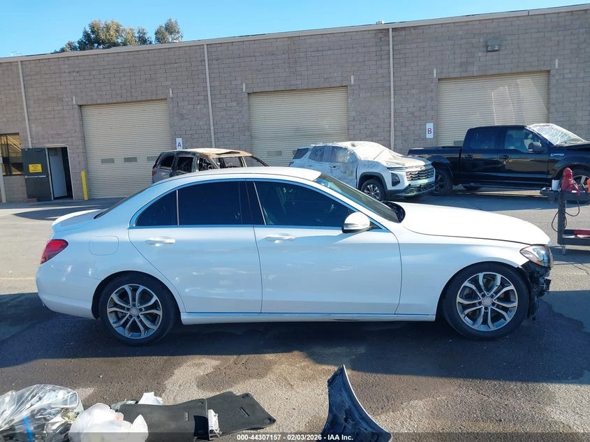 Mercedes-Benz C 300 2.0L I-4 DI, DOHC, VVT, TURBO, 241HP Rear Wheel | Mobile.bg � ����������� 14
