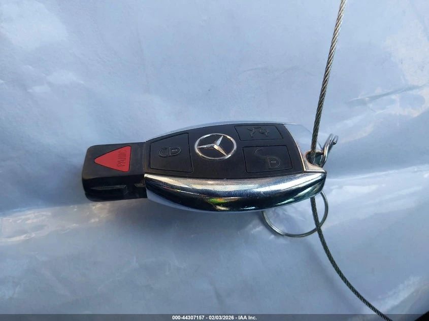 Mercedes-Benz C 300 2.0L I-4 DI, DOHC, VVT, TURBO, 241HP Rear Wheel | Mobile.bg � ����������� 11