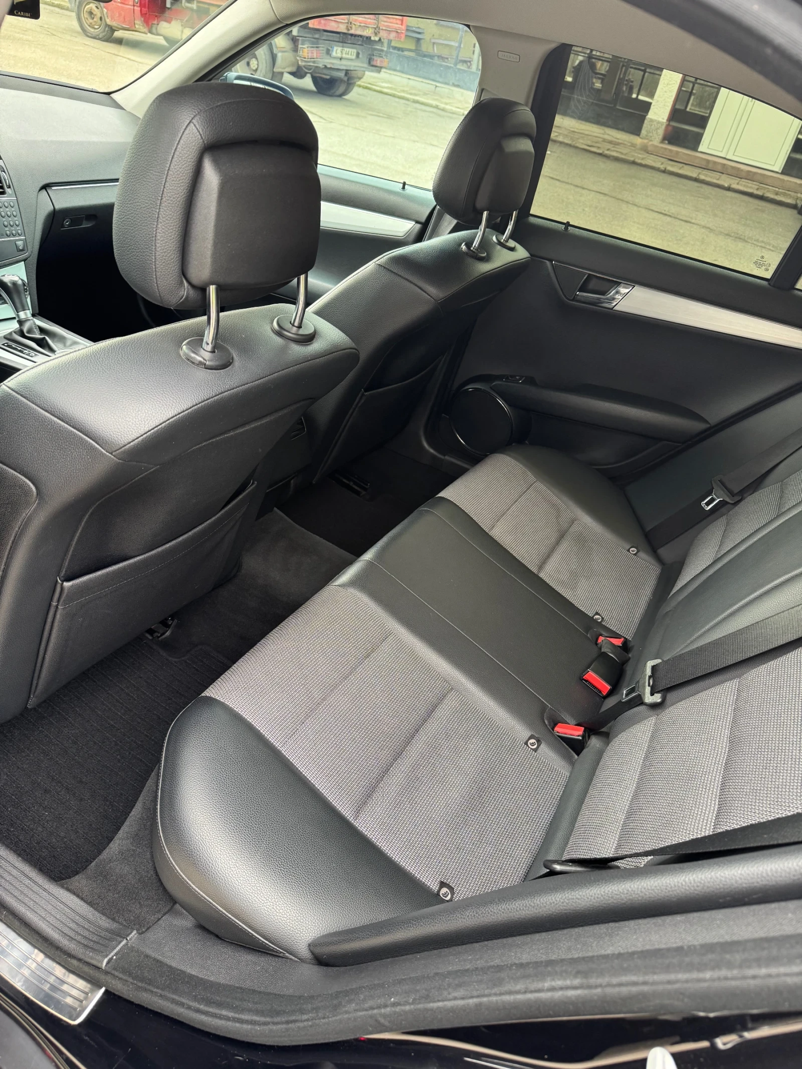 Mercedes-Benz C 220 646, снимка 9 - Автомобили и джипове - 54138558