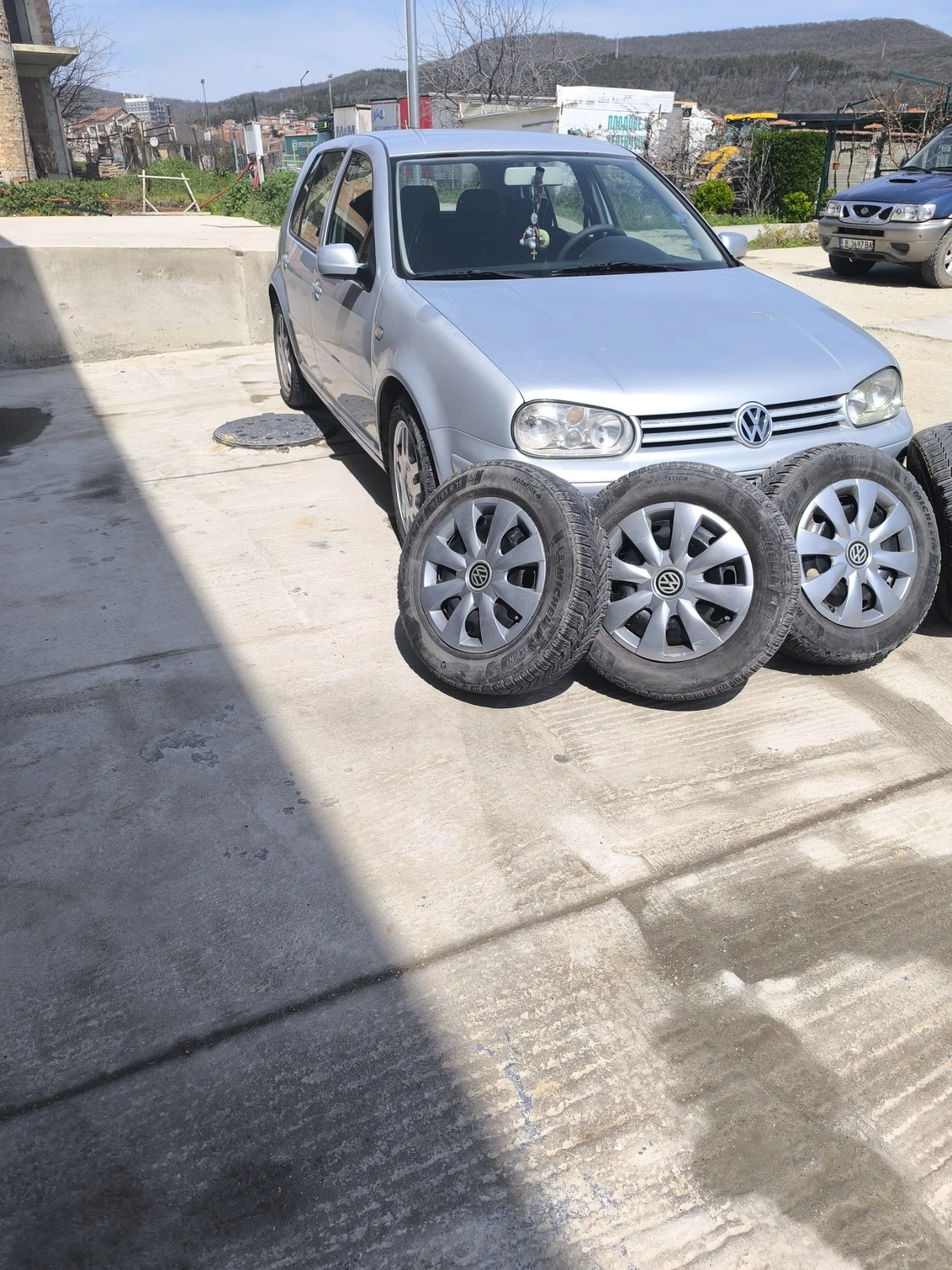 VW Golf, снимка 2 - Автомобили и джипове - 54201391