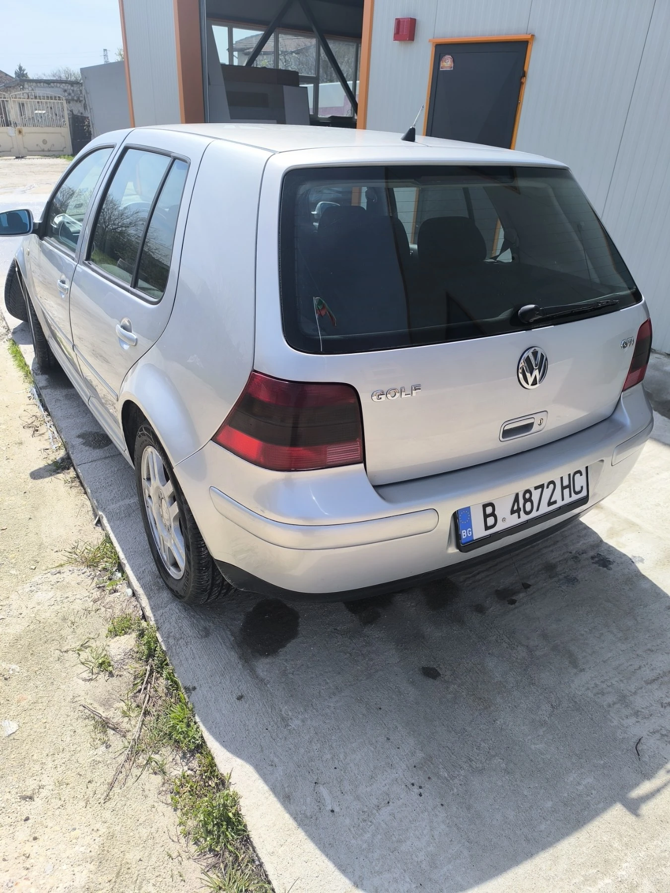 VW Golf, снимка 5 - Автомобили и джипове - 54201391