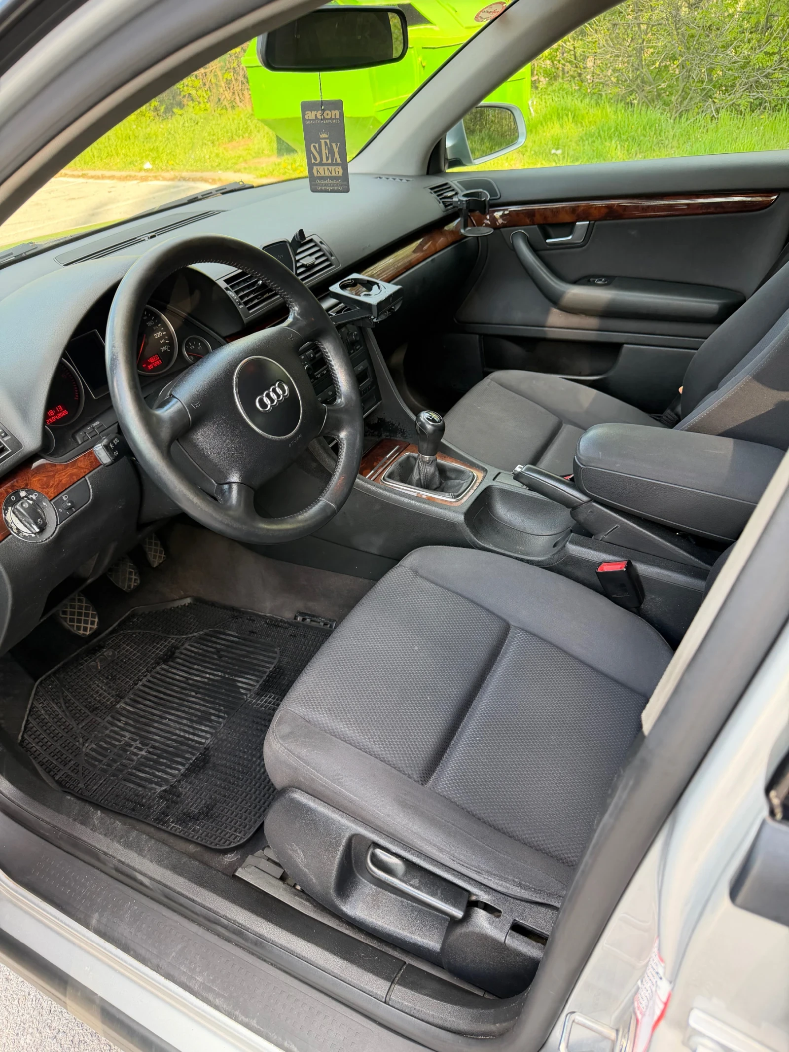 Audi A4, снимка 4 - Автомобили и джипове - 54296310