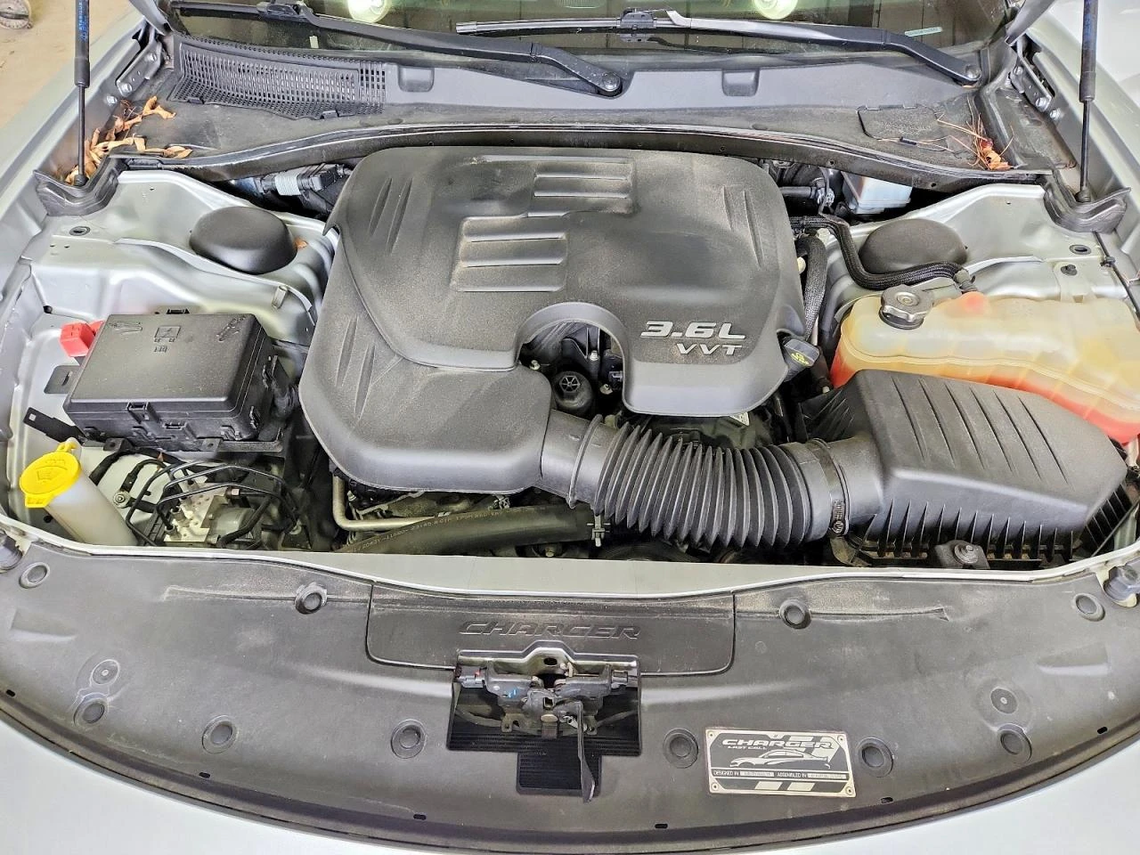 Dodge Charger 3.6l Sxt * RWD , снимка 11 - Автомобили и джипове - 54362338