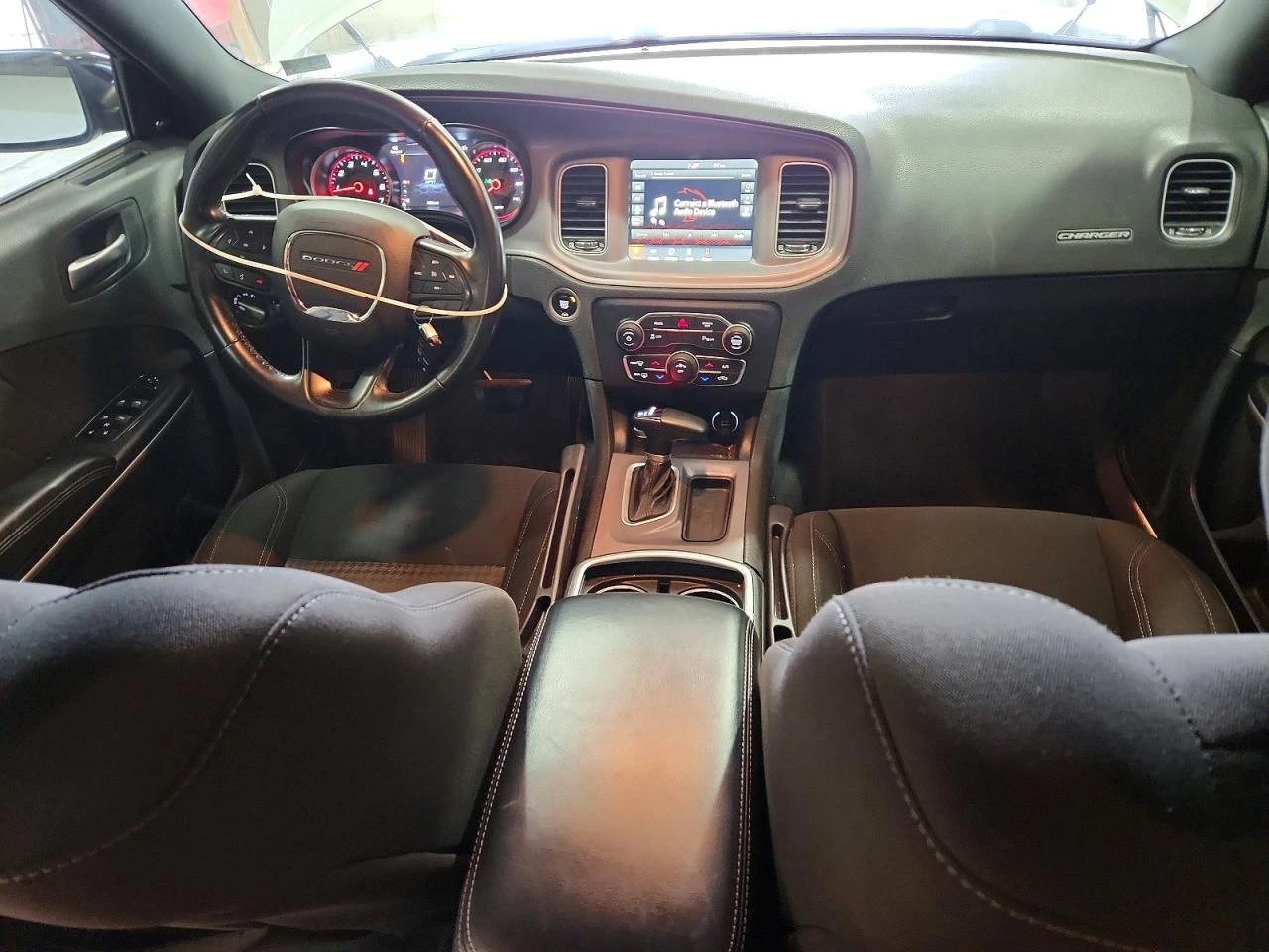 Dodge Charger 3.6l Sxt * RWD , снимка 8 - Автомобили и джипове - 54362338