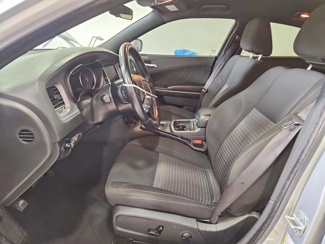 Dodge Charger 3.6l Sxt * RWD , снимка 7 - Автомобили и джипове - 54362338