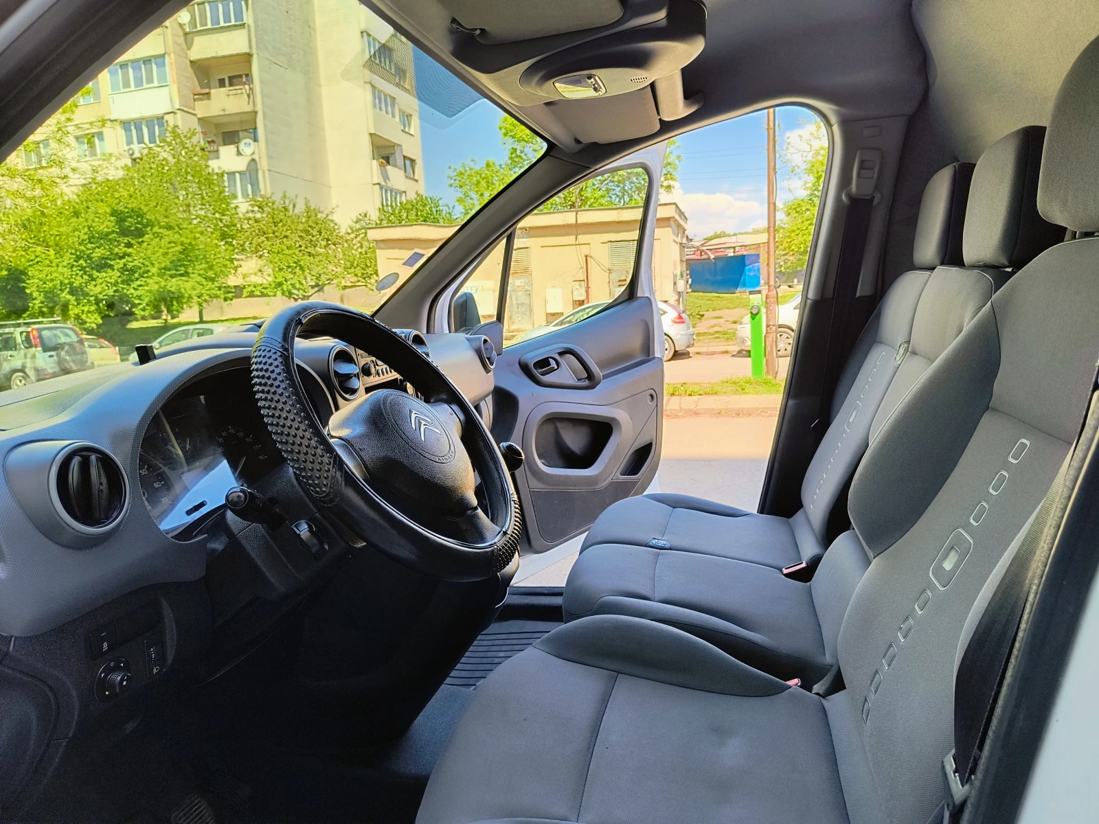 Citroen Berlingo 1.6HDi/KLIMA/2016, снимка 9 - Автомобили и джипове - 54429914