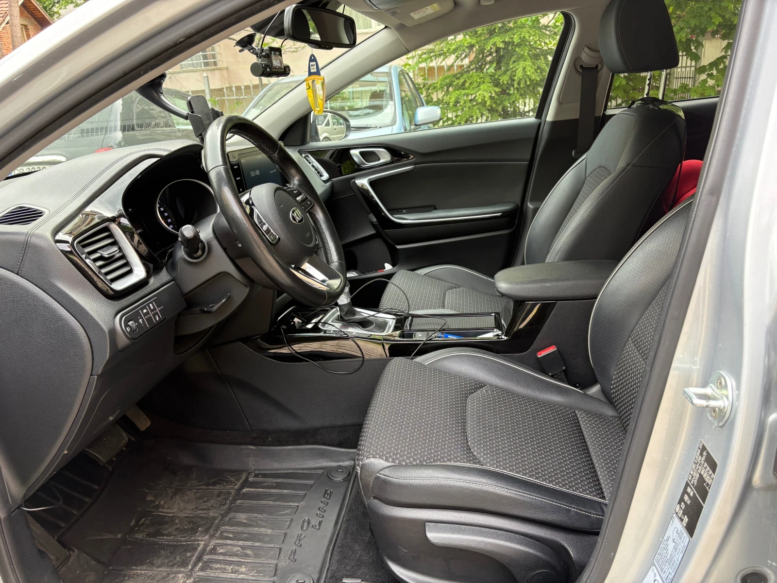 Kia XCeed 1.4T-GDI, снимка 6 - Автомобили и джипове - 54464586