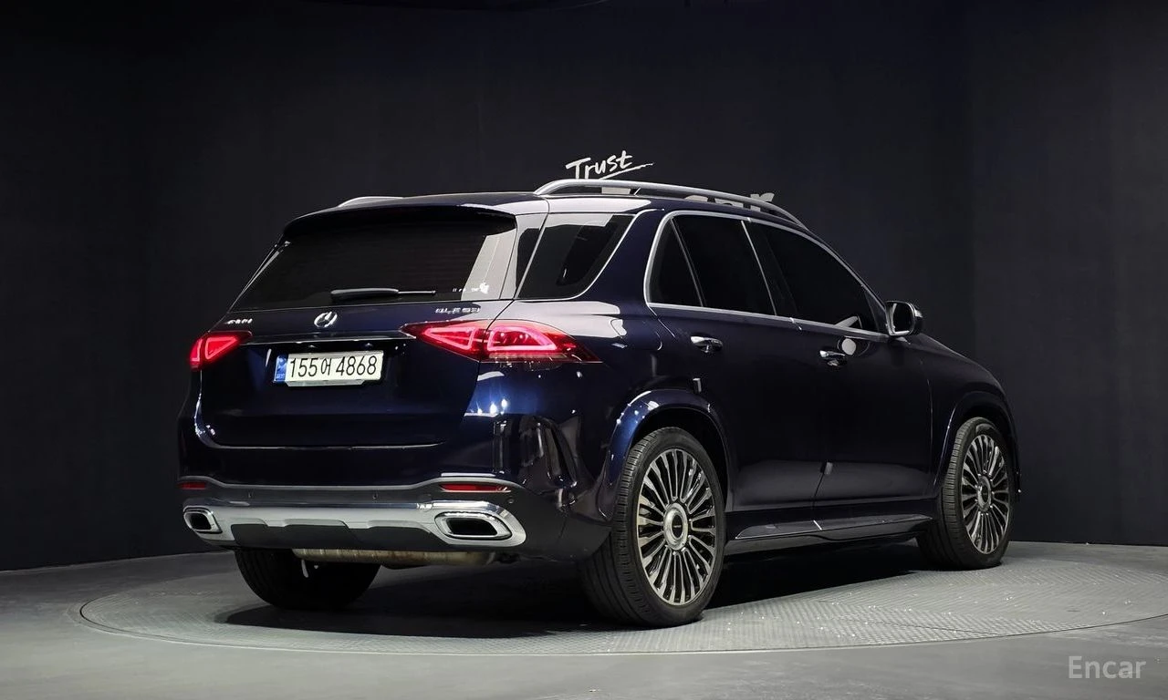 Mercedes-Benz GLE 450 4MATIC* ОБДУХВАНЕ* ПОДГРЕВ* 360 КАМЕРА, снимка 3 - Автомобили и джипове - 54710877