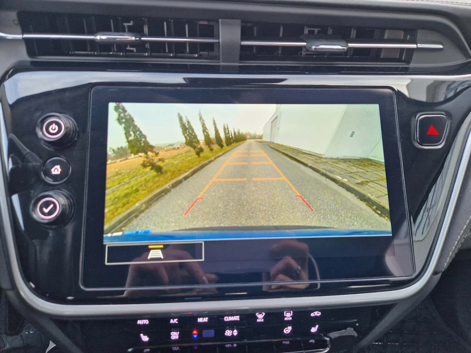 Chevrolet Bolt EUV, снимка 11 - Автомобили и джипове - 54844215