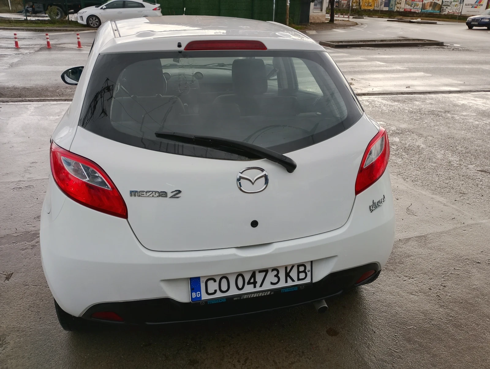 Mazda 2