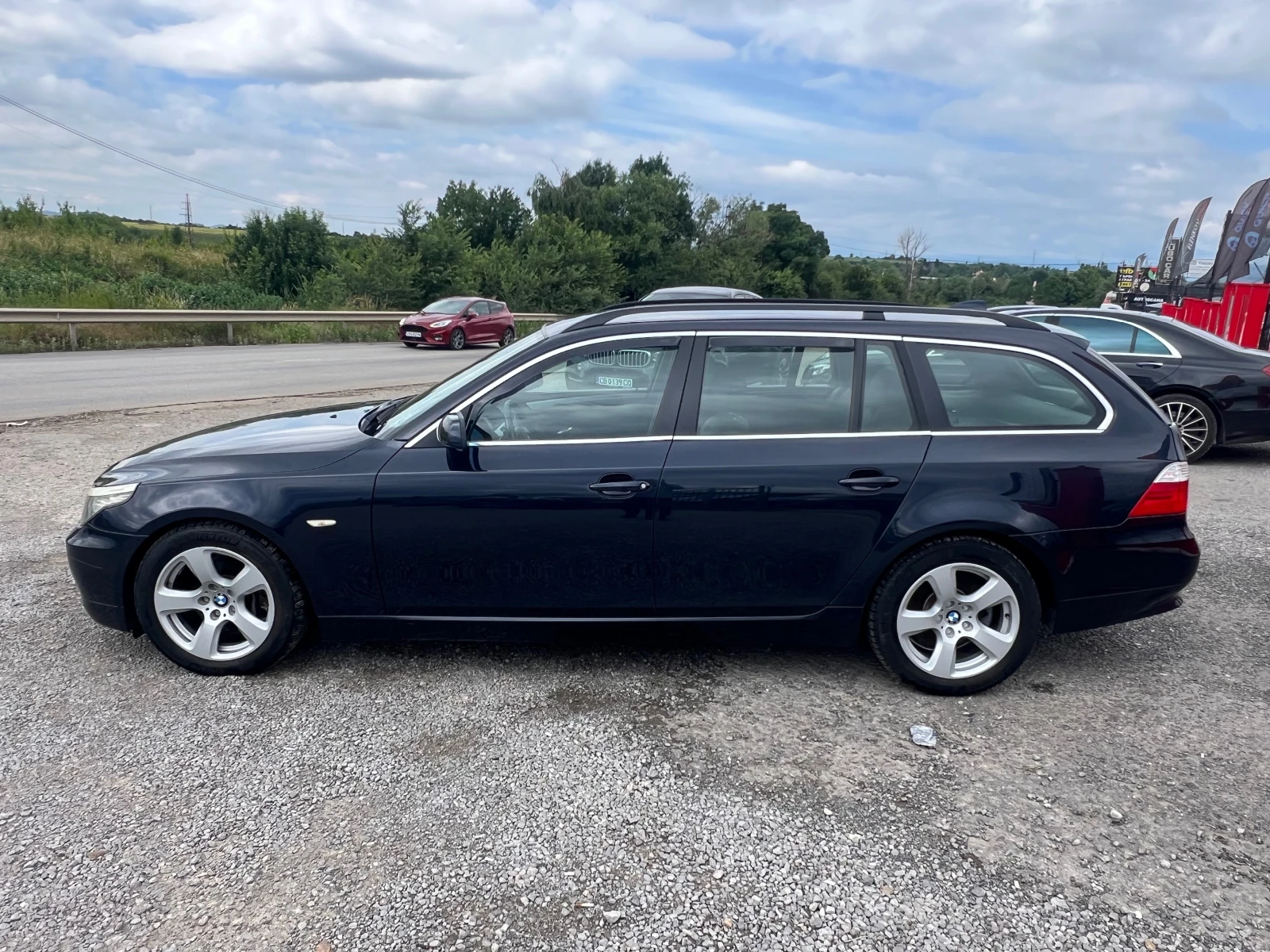 BMW 523, снимка 5 - Автомобили и джипове - 54883326