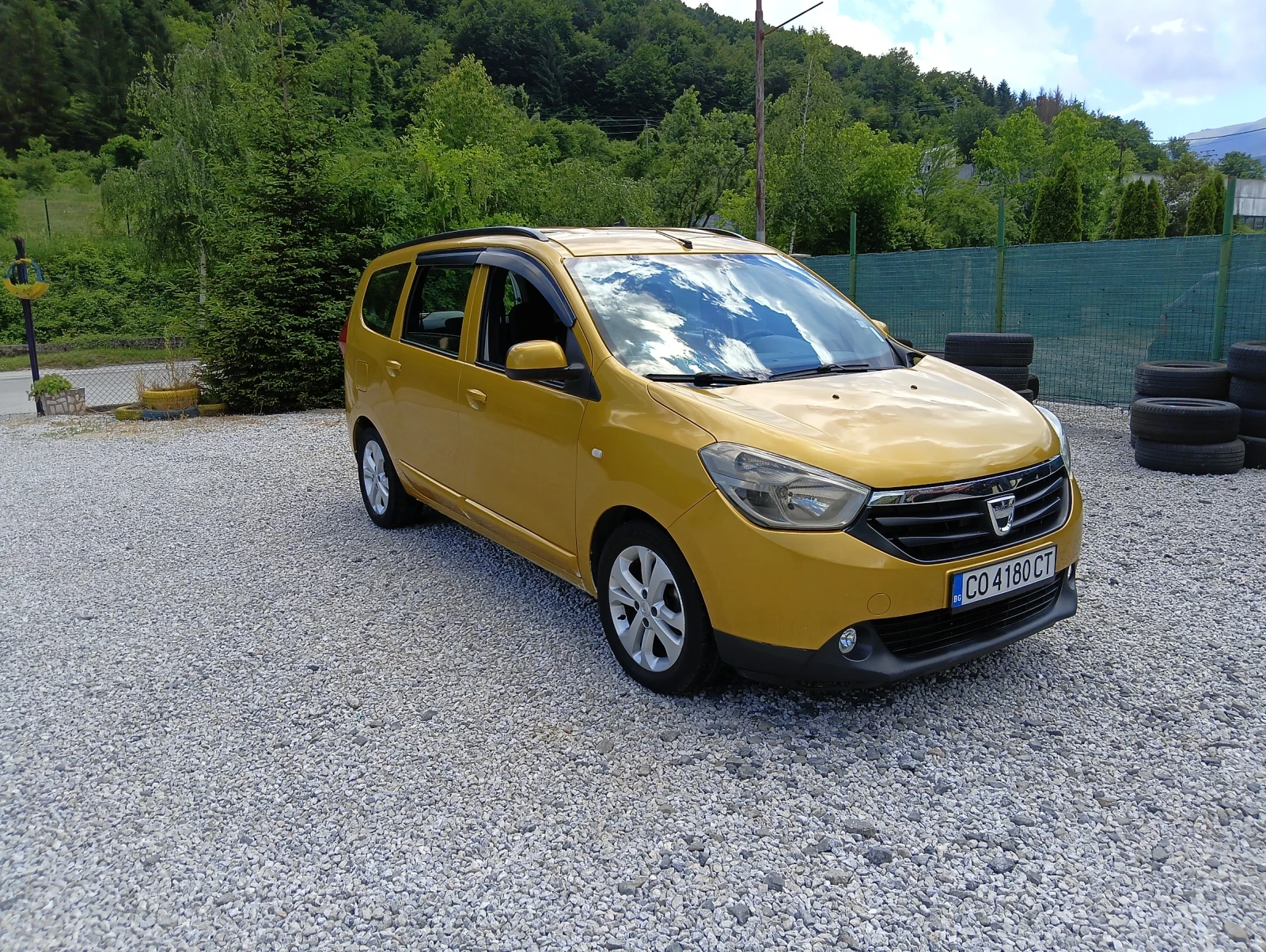 Dacia Lodgy 1.5 бензин газ 