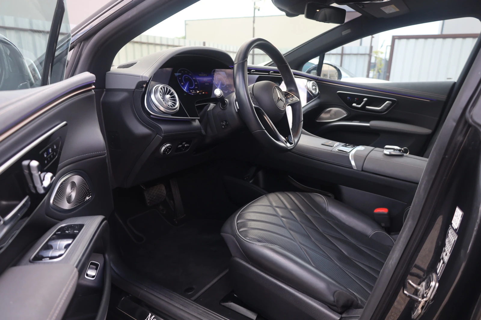 Mercedes-Benz EQS 580 4M AMG AIR 360KAM Pano HyperScre SitzKlim BURM