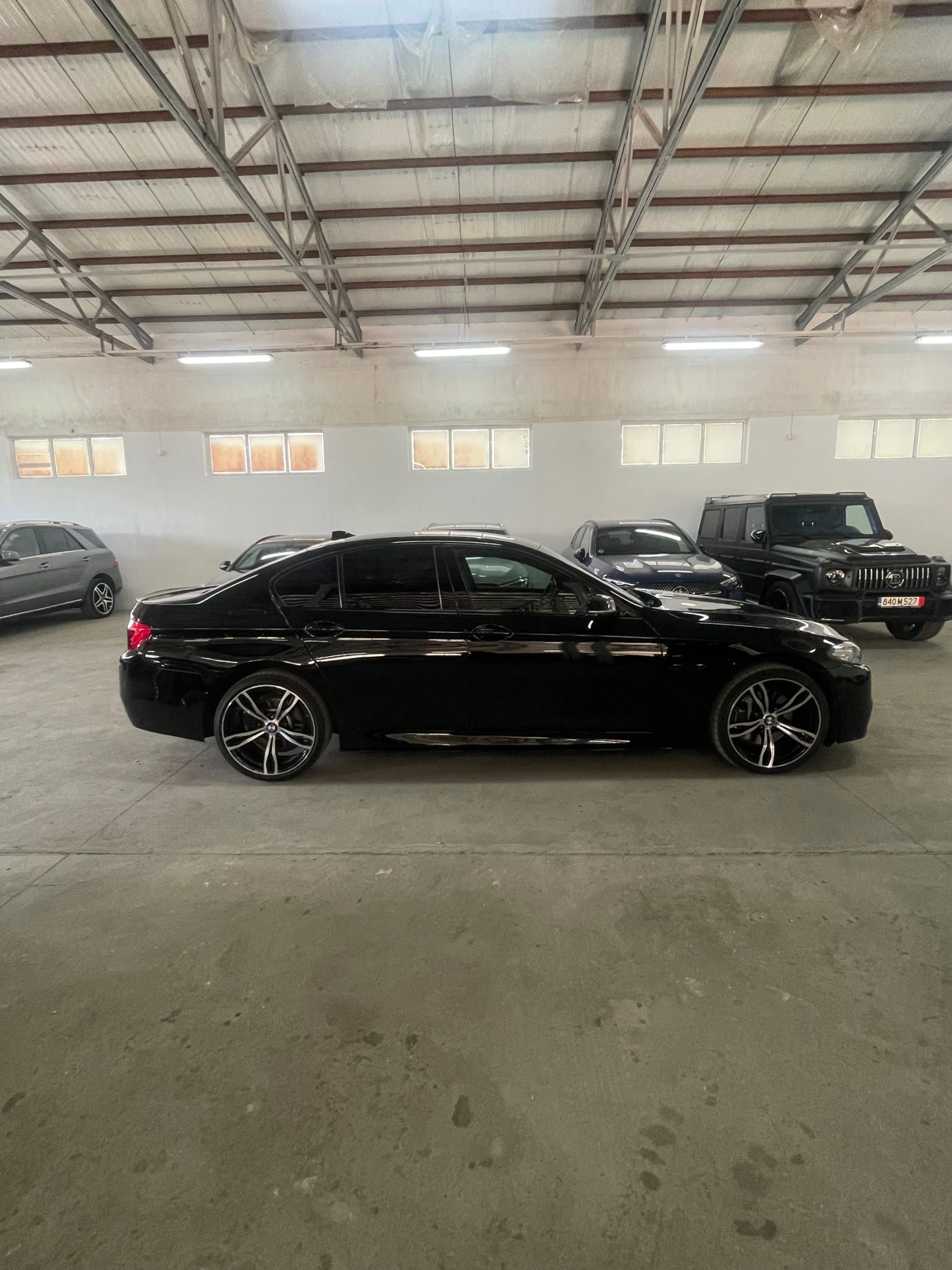 BMW 530 XD/Mpak/face/Дигитал/ОБСЛУЖЕНА!!!, снимка 8 - Автомобили и джипове - 55193592
