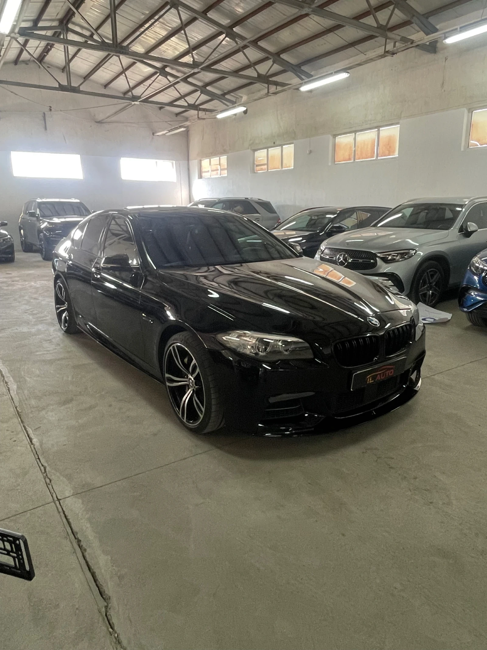 BMW 530 XD/Mpak/face/Дигитал/ОБСЛУЖЕНА!!!, снимка 3 - Автомобили и джипове - 55193592