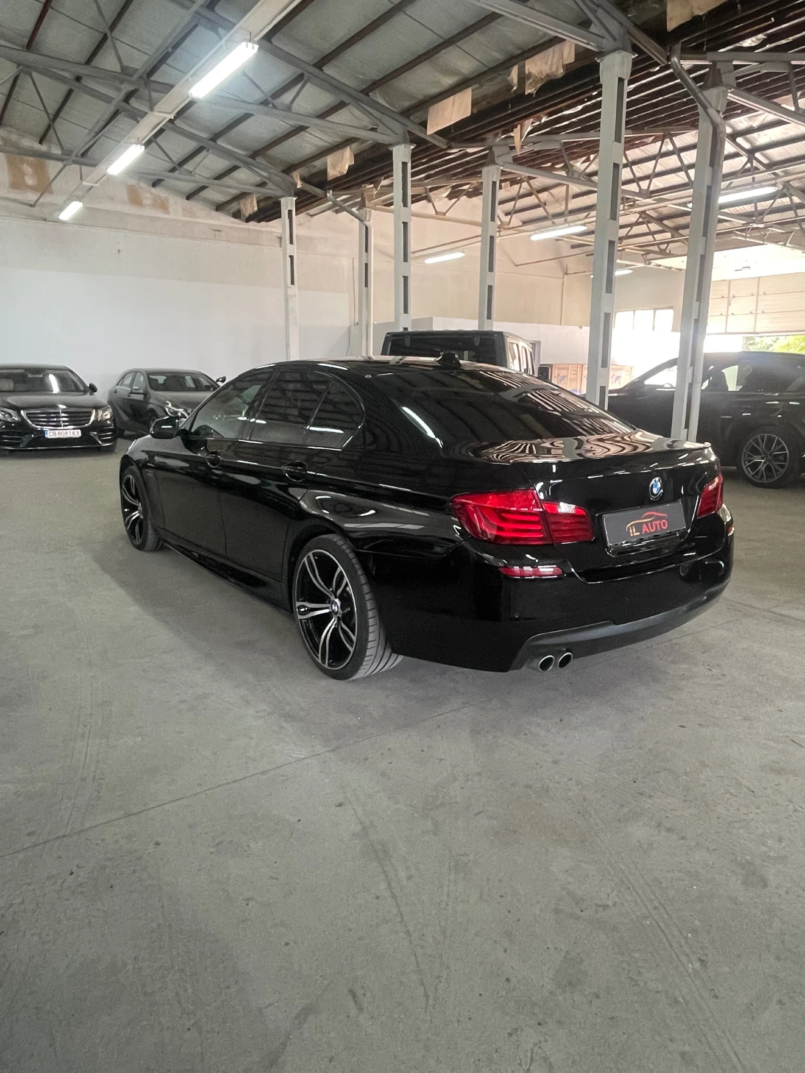 BMW 530 XD/Mpak/face/Дигитал/ОБСЛУЖЕНА!!!, снимка 6 - Автомобили и джипове - 55193592