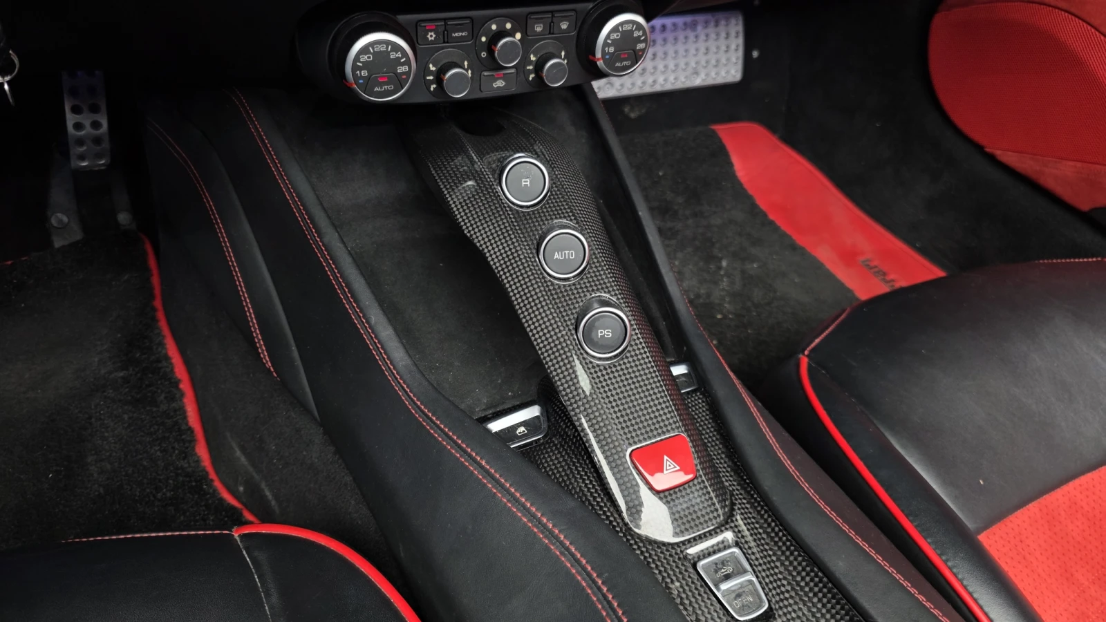 Ferrari California КРАЙНА ЦЕНА, снимка 9 - Автомобили и джипове - 55594030