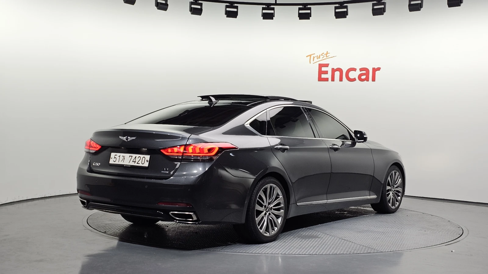 Genesis G80 3.3* HUD* BLIND SPOT* ЕЛ. БАГАЖНИК* 360* КРАЙНА ЦЕ, снимка 2 - Автомобили и джипове - 55594211