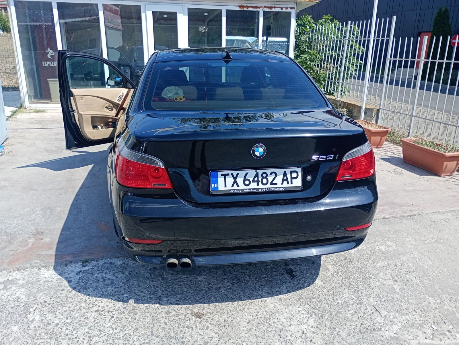 BMW 523, снимка 4 - Автомобили и джипове - 55651121