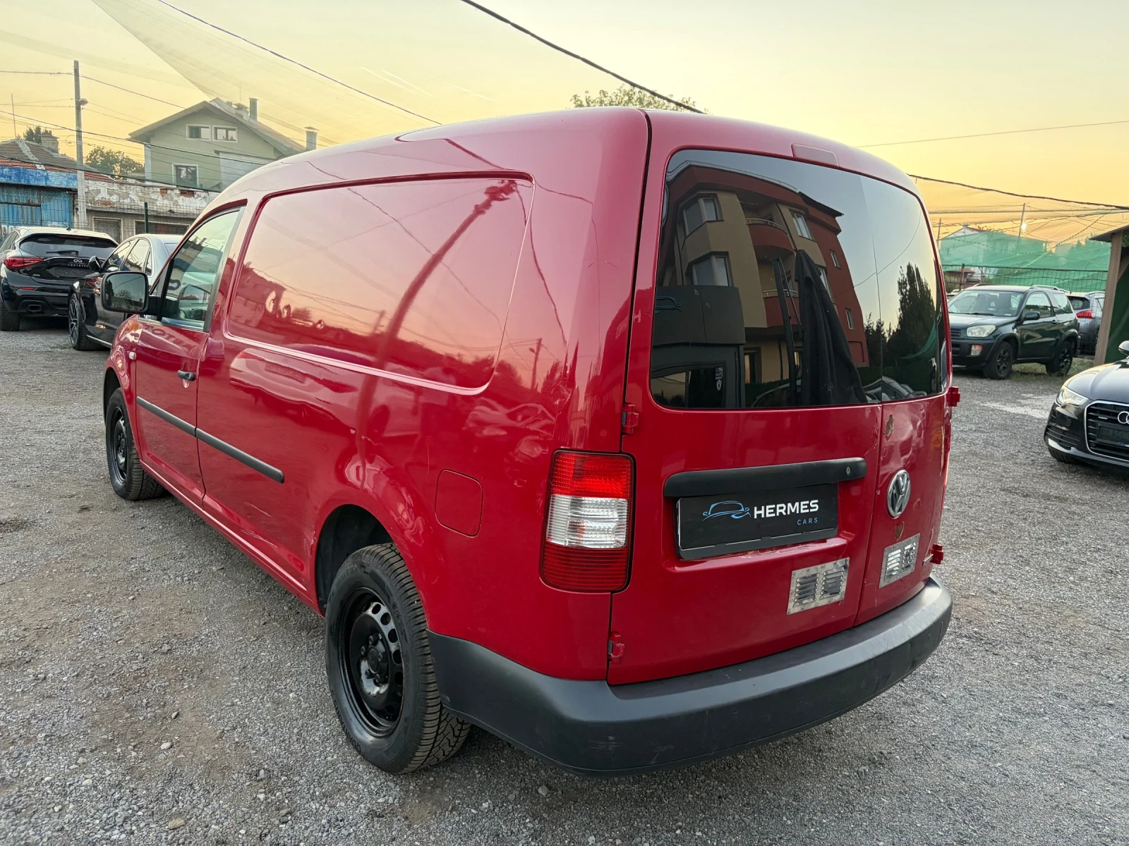 VW Caddy Maxi Metan, снимка 8 - Автомобили и джипове - 55669738