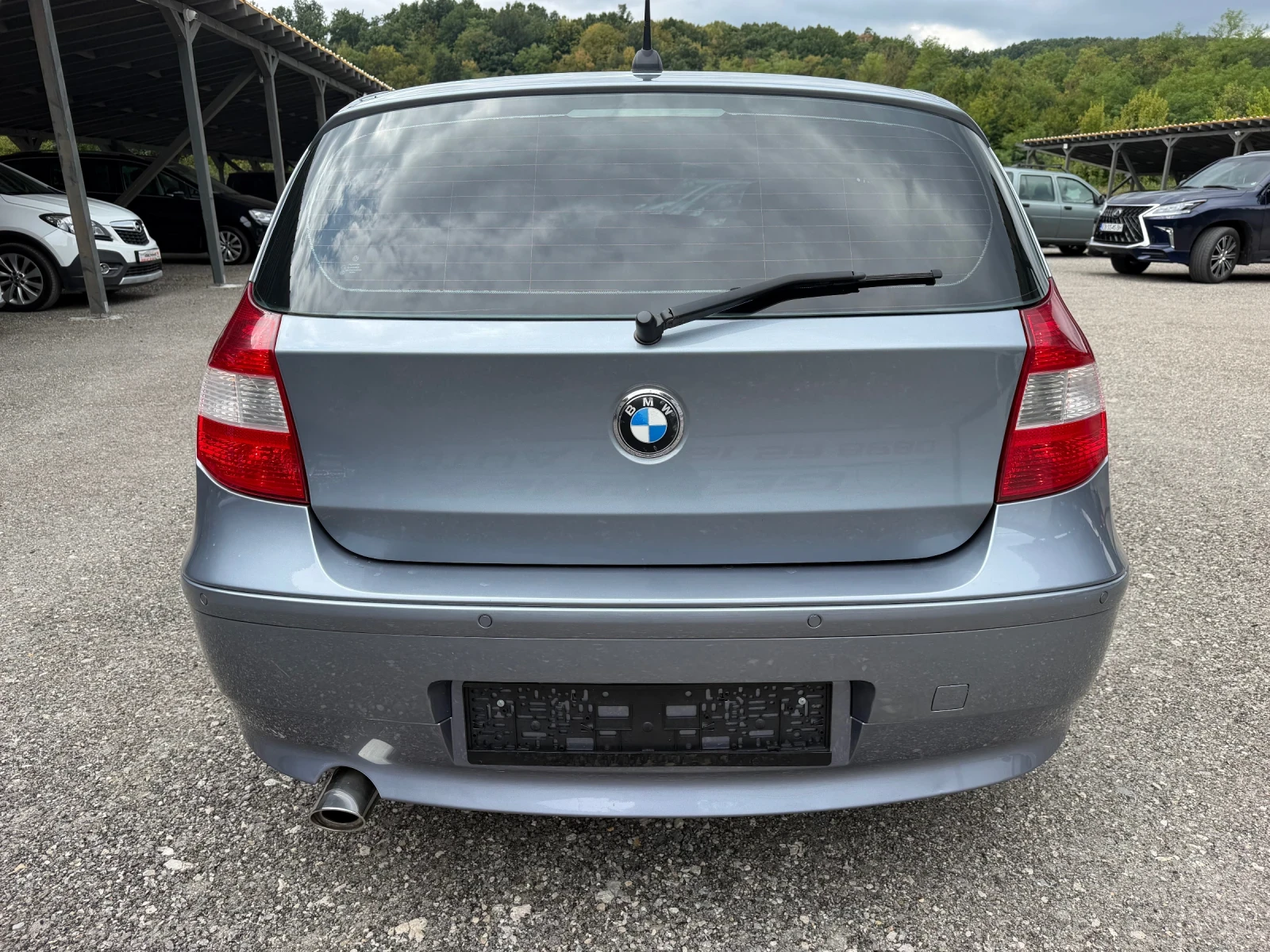 BMW 120 I* AUTOMAT* NAVI* UNIKAT* , снимка 5 - Автомобили и джипове - 55851006