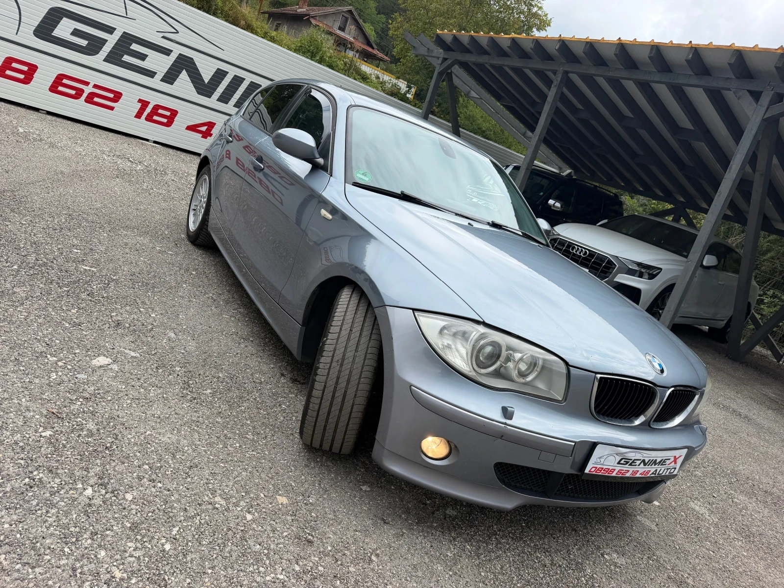 BMW 120 I* AUTOMAT* NAVI* UNIKAT* , снимка 3 - Автомобили и джипове - 55851006
