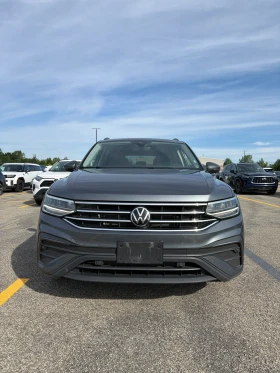 VW Tiguan 2.0T Comfortine* CARFAX* ОПЦИЯ ЗА ФИНАНСИРАНЕ* , снимка 1