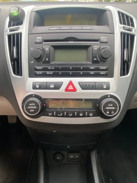 Kia Ceed 2.0i 143 - 7400 лв. - 53990760 10