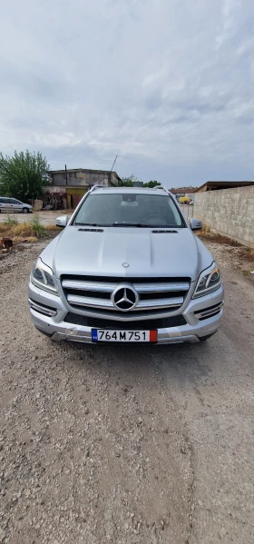Mercedes-Benz GL 450 Mercedes-Benz GL 450 * V8 * 6+ 1* ПОДГРЕВ* 