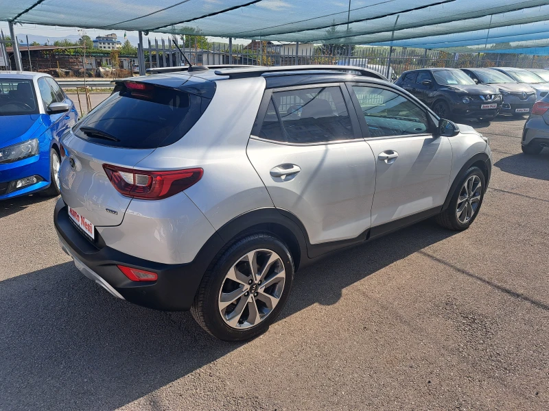 Kia Stonic 1.6CRDI-NAVI-CAMERA-DISTRONIC, снимка 3 - Автомобили и джипове - 47342818