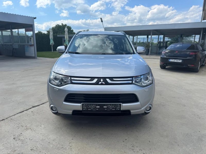 Mitsubishi Outlander 2.2Di-D 135800km.100%
