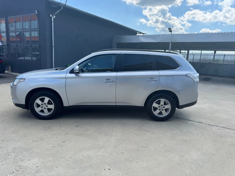 Mitsubishi Outlander 2.2Di-D 135800km.100%, снимка 9 - Автомобили и джипове - 50404283