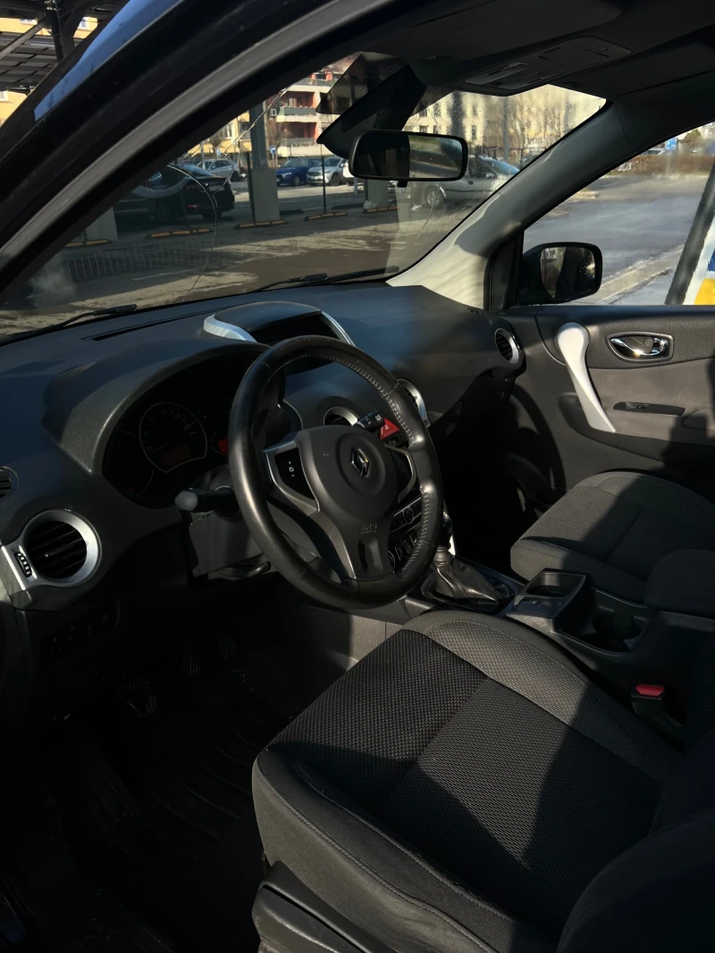 Renault Koleos 2.0 dCi 4x4 - ТОП, снимка 5 - Автомобили и джипове - 52778062