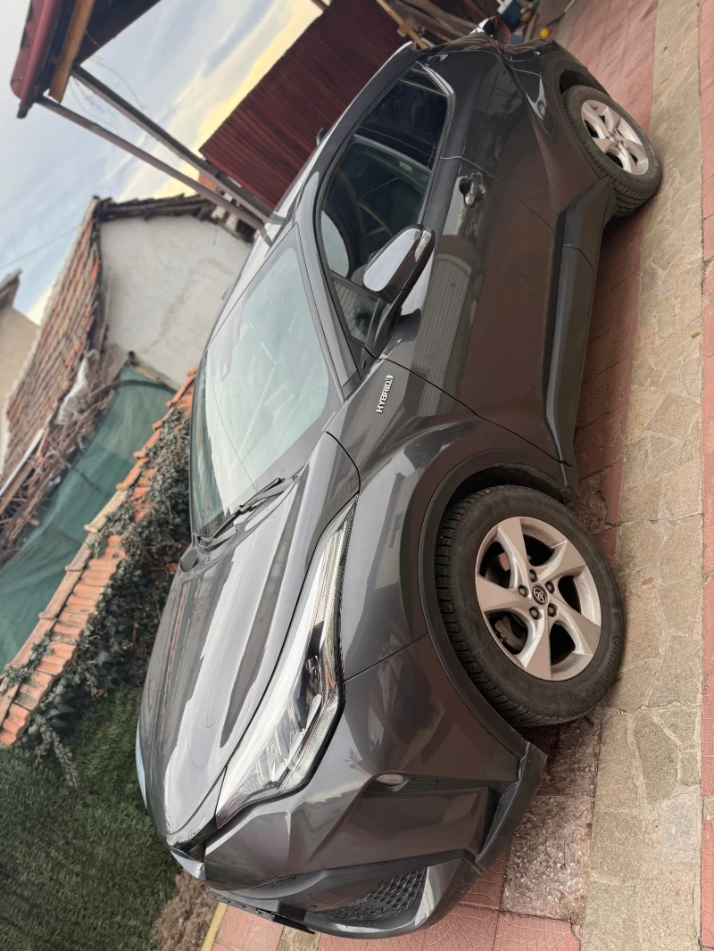 Toyota C-HR 1.8 Hybrid , снимка 2 - Автомобили и джипове - 52974437
