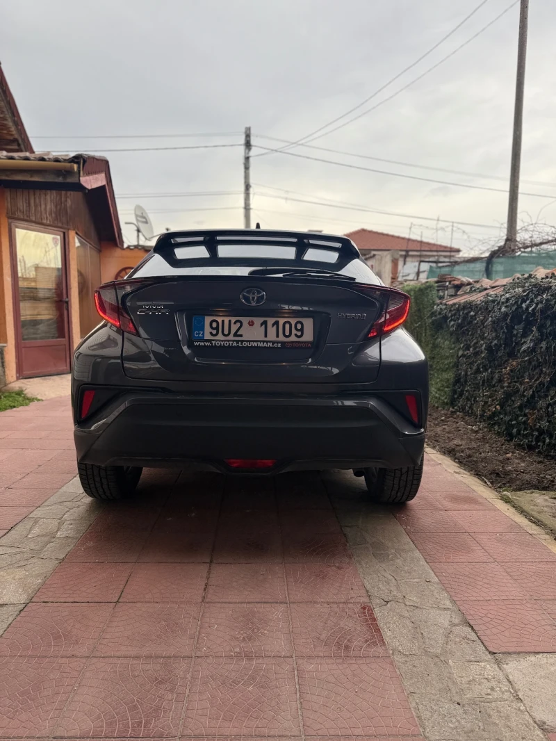 Toyota C-HR 1.8 Hybrid , снимка 3 - Автомобили и джипове - 52974437