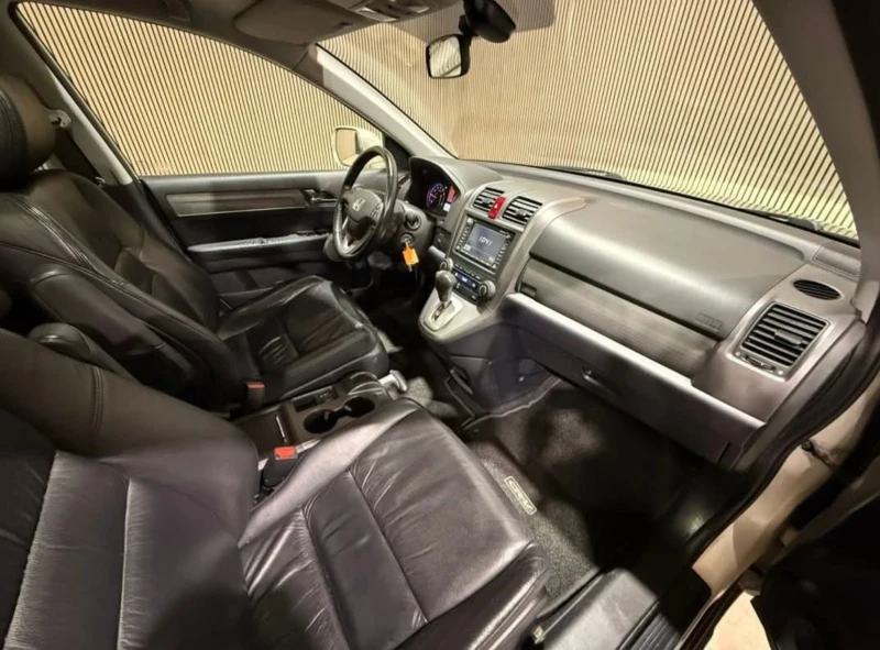 Honda Cr-v С-История Дистроник Навигация Камера Панорама  , снимка 14 - Автомобили и джипове - 53137344