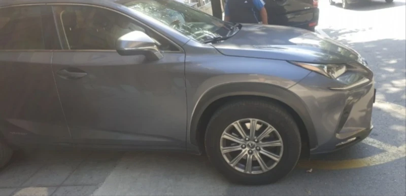 Lexus NX 300h, снимка 3 - Автомобили и джипове - 53189862