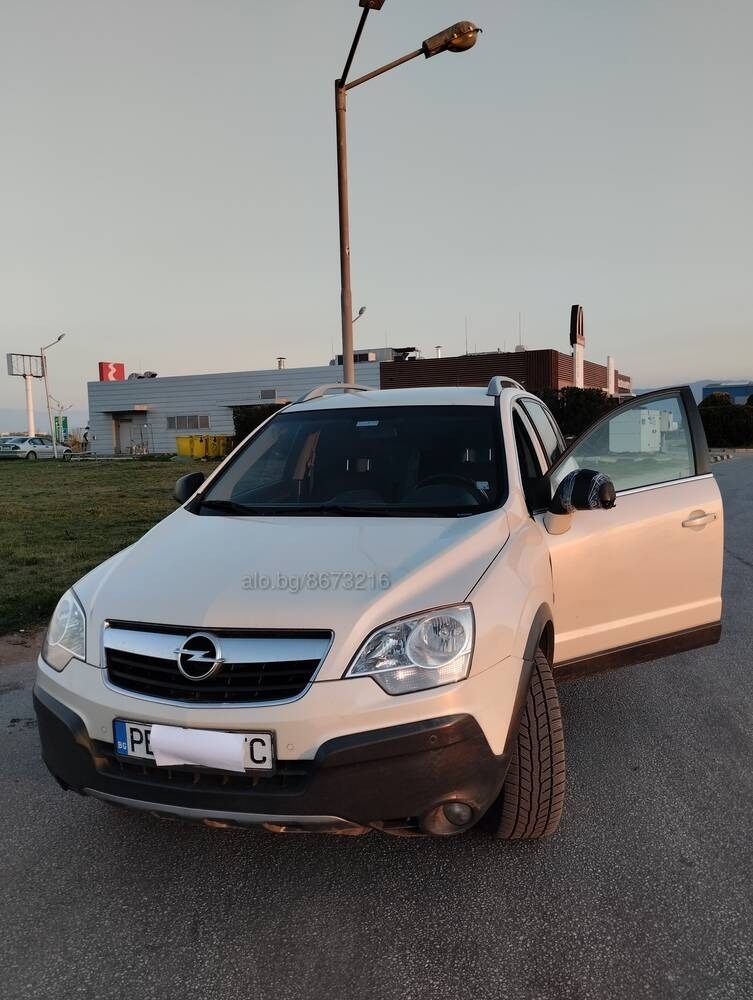 Opel Antara, снимка 4 - Автомобили и джипове - 41927770