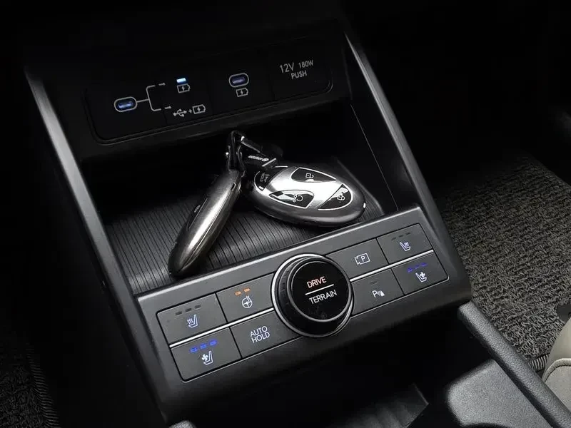 Hyundai Kona Gasoline 1.6 Turbo 4Wd Premium | Mobile.bg � ����������� 10