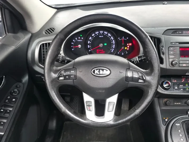 Kia Sportage R 2WD TOP OF THE LINE, снимка 13 - Автомобили и джипове - 55789176